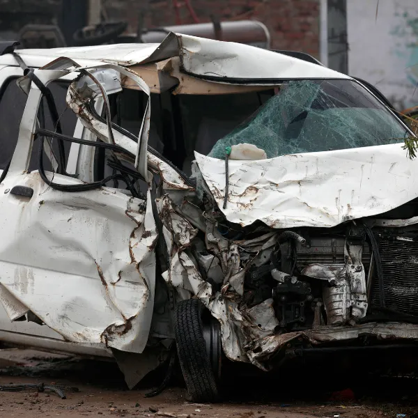 Image representing a vehicle getting into a truck accident.